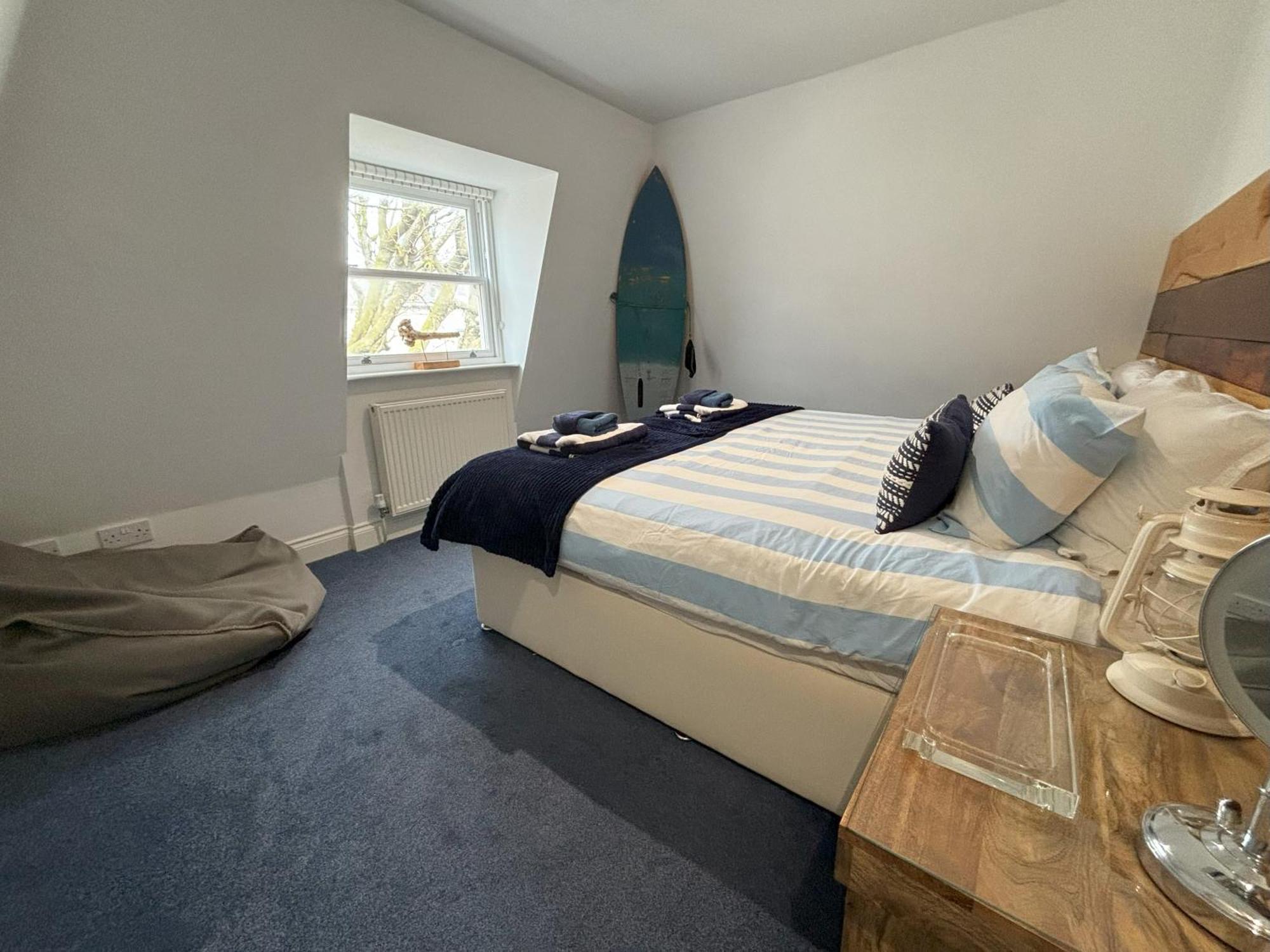 The Beach House Holiday Apartments Eastbourne Eksteriør billede
