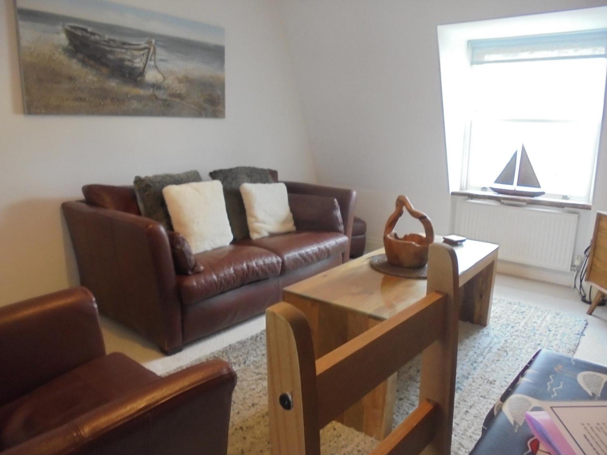 The Beach House Holiday Apartments Eastbourne Eksteriør billede