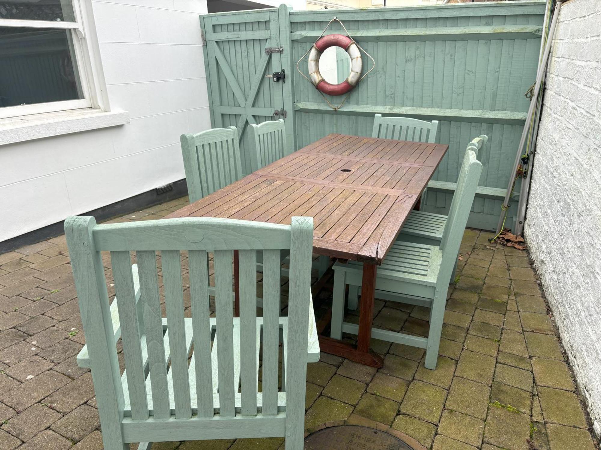 The Beach House Holiday Apartments Eastbourne Eksteriør billede