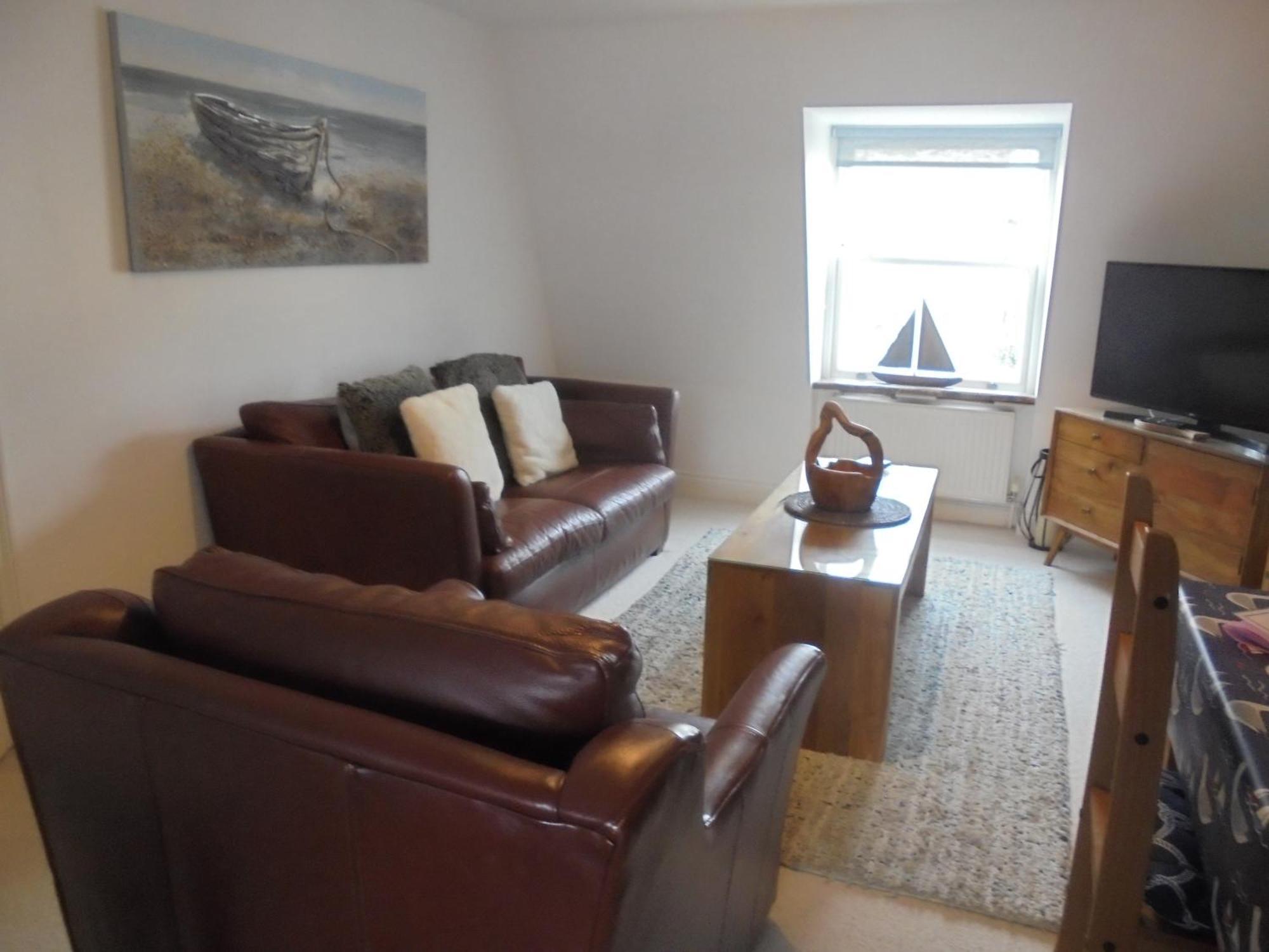 The Beach House Holiday Apartments Eastbourne Eksteriør billede